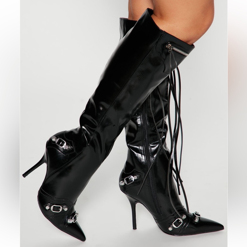Nova - Keep You Going Knee High Boots NEW